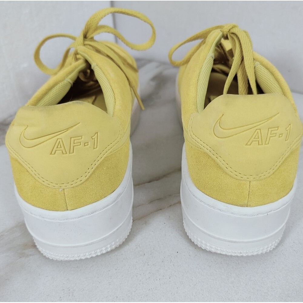 Nike Women's Air Force 1 Sage Low 'Celery' Sneakers Tennis Shoes, Sz 10 - Picture 8 of 11